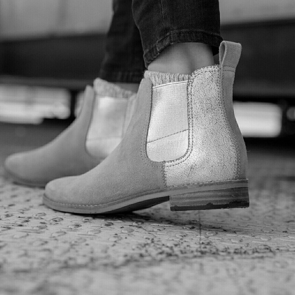 Toms Shoes - Desert Taupe Suede Metallic Women's Ella Booties